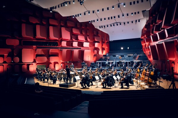 ‘스트라스부르 필하모닉 오케스트라’는 오는 12월 20일 예술의전당 콘서트홀에서 내한공연을 연다. ⓒ라보라예술기획 제공