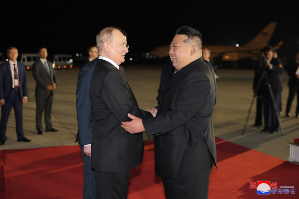 블라디미르 푸틴 러시아 대통령이 19일 새벽 북한 평양에 도착해 국빈 방문을 시작했다. 사진=연합뉴스