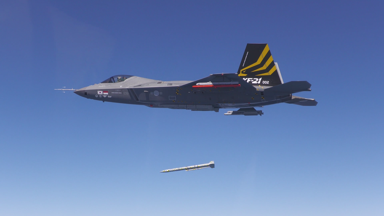 KF-21 시제2호기 공대공미사일 미티어 무장분리 시험. 사진=한국항공우주산업(KAI)