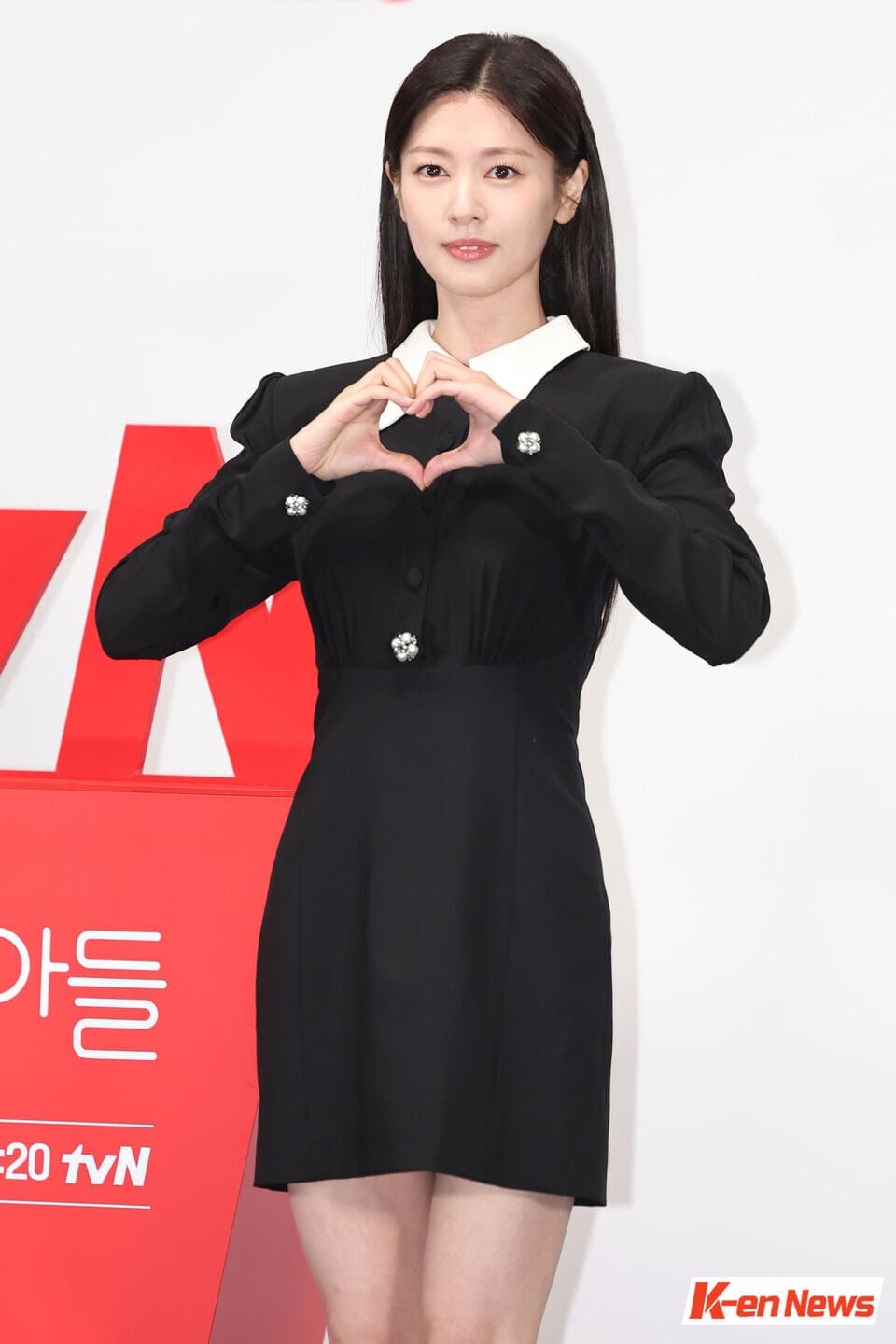  (0ｰ8)||tvn.hu imagesize:960x1440 02  <  Entertain < 기사본문 - 한국아이닷컴