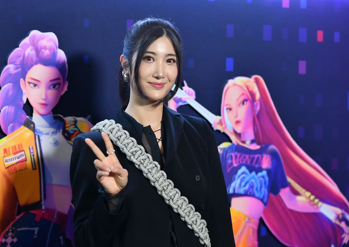 '케데헌 골든' 작곡가 이재(EJAE)가 만든 광복 80주년 기념곡 '꺼지지 않는 빛' 화제